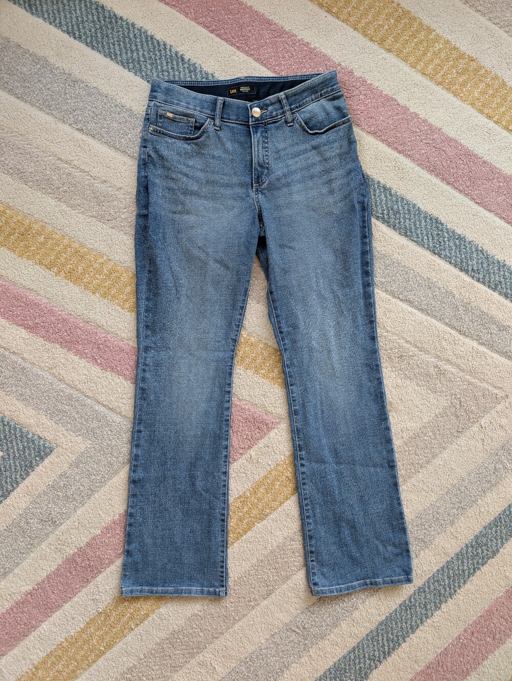 Lee 10 Women's Boot cut Flex Motion Mid Rise Jeans